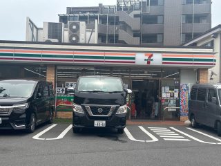 セブン-イレブン 世田谷桜上水1丁目/11m/1分
