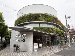 Olive LOUNGE 下高井戸店・三井住友銀行・スターバックス コーヒー 　約600m 　